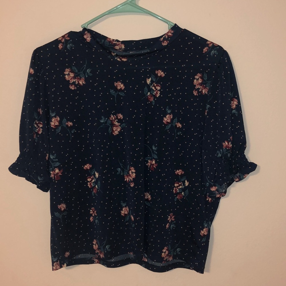 floral blouse